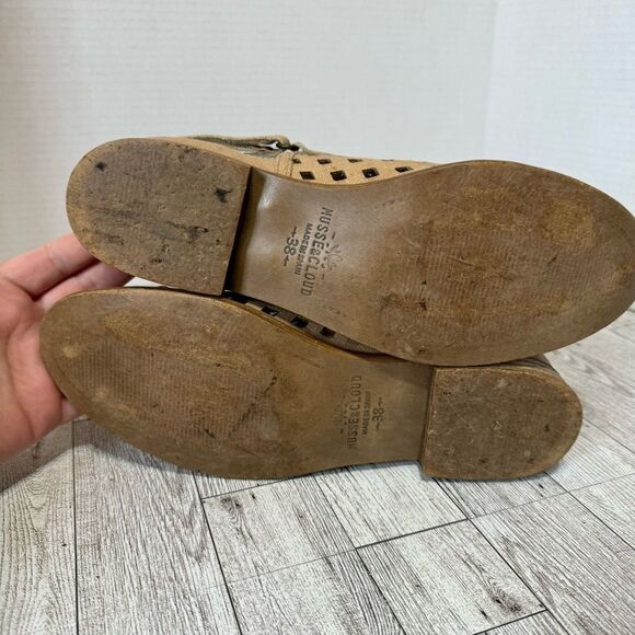 Musse & Cloud- Caila Tan Perforated Leather Ankle Boots- Sz. 38/7.5 - Picture 12 of 14